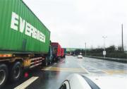 年后貨運價格暴跌 貨車司機出現生計困難