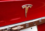 特斯拉宣布全球召回12.3萬輛Model S 動力轉向裝置存缺陷