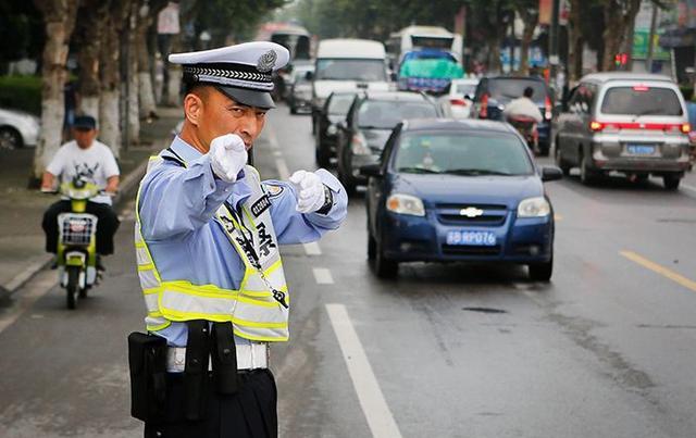 在中國(guó)開車的三大亂象 你習(xí)慣了嗎？