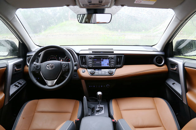 一汽豐田RAV4 2016款 榮放 2.5L AT四驅尊貴版