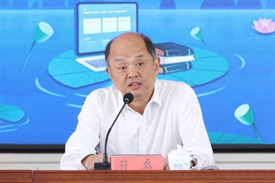 福建奔馳