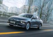 喜獲新標家庭第一輛車優質之選：名圖純電動/秦Pro EV