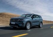 15萬買大7座SUV，新豪越和瑞虎8 PLUS誰是好選擇？